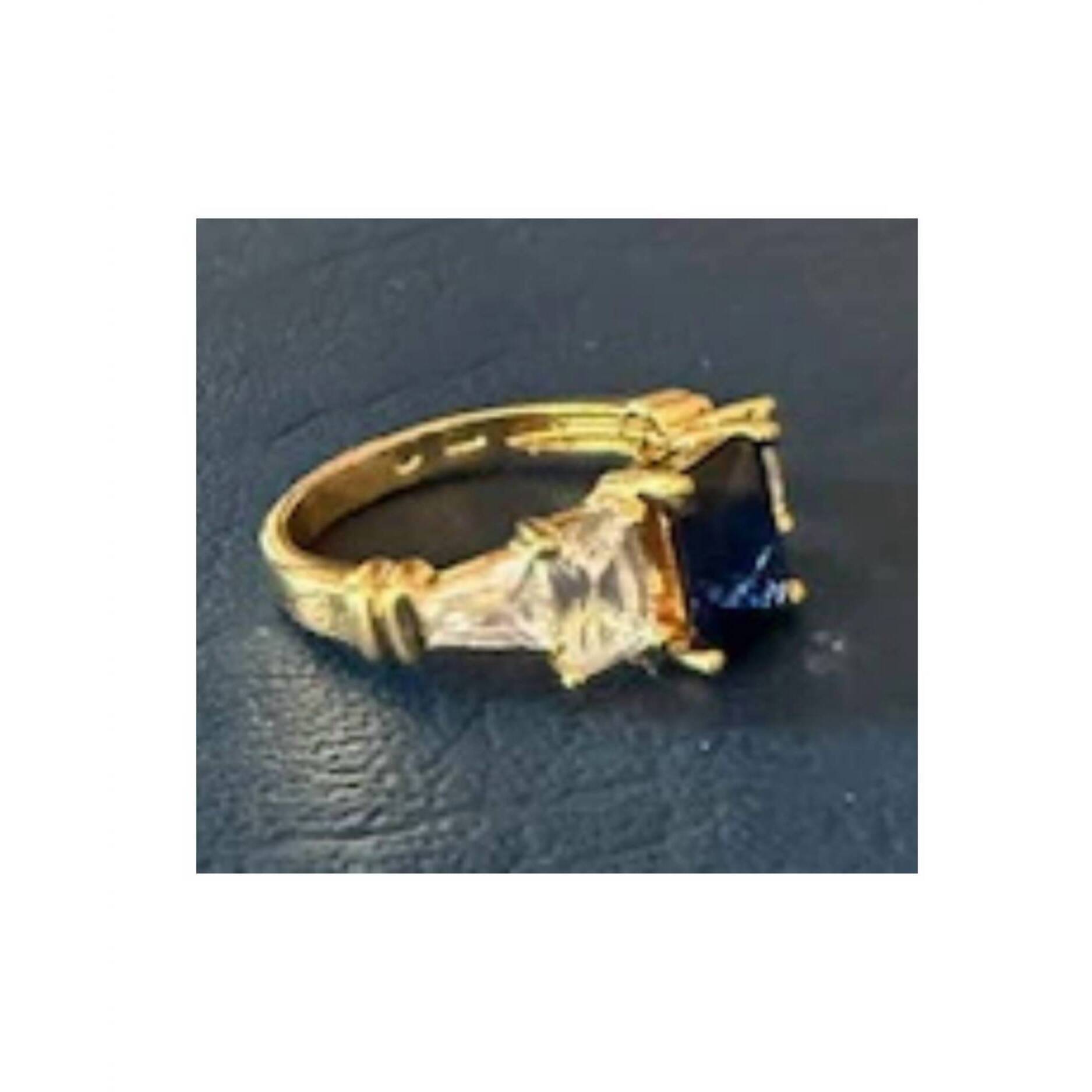 New P & K Jewelry Women's Sterling Cubic Zirconia Ring In Blue/ Silver